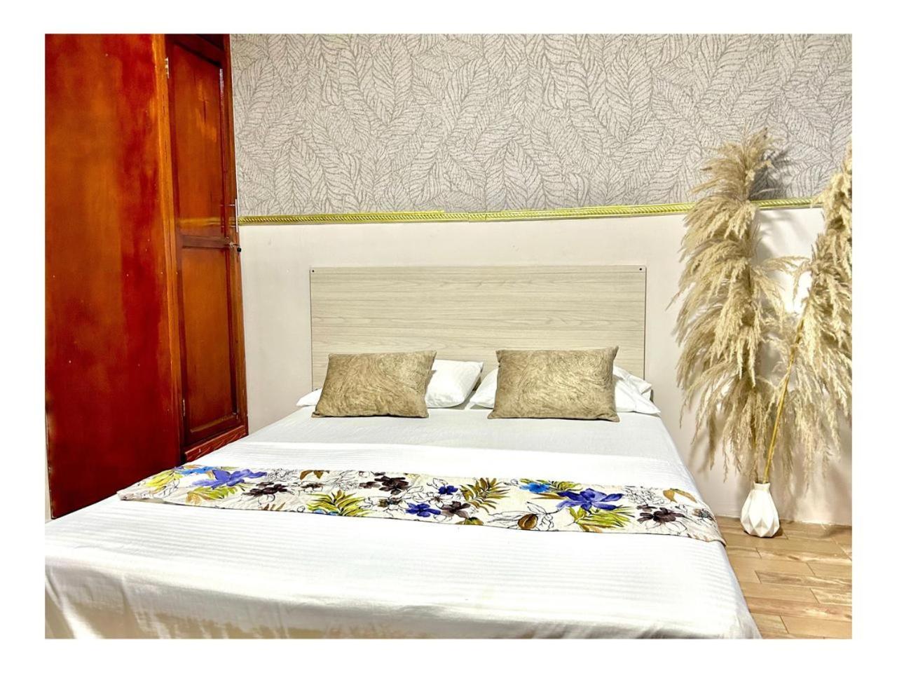Hotel Kasaya Inn Santa Marta  Kültér fotó